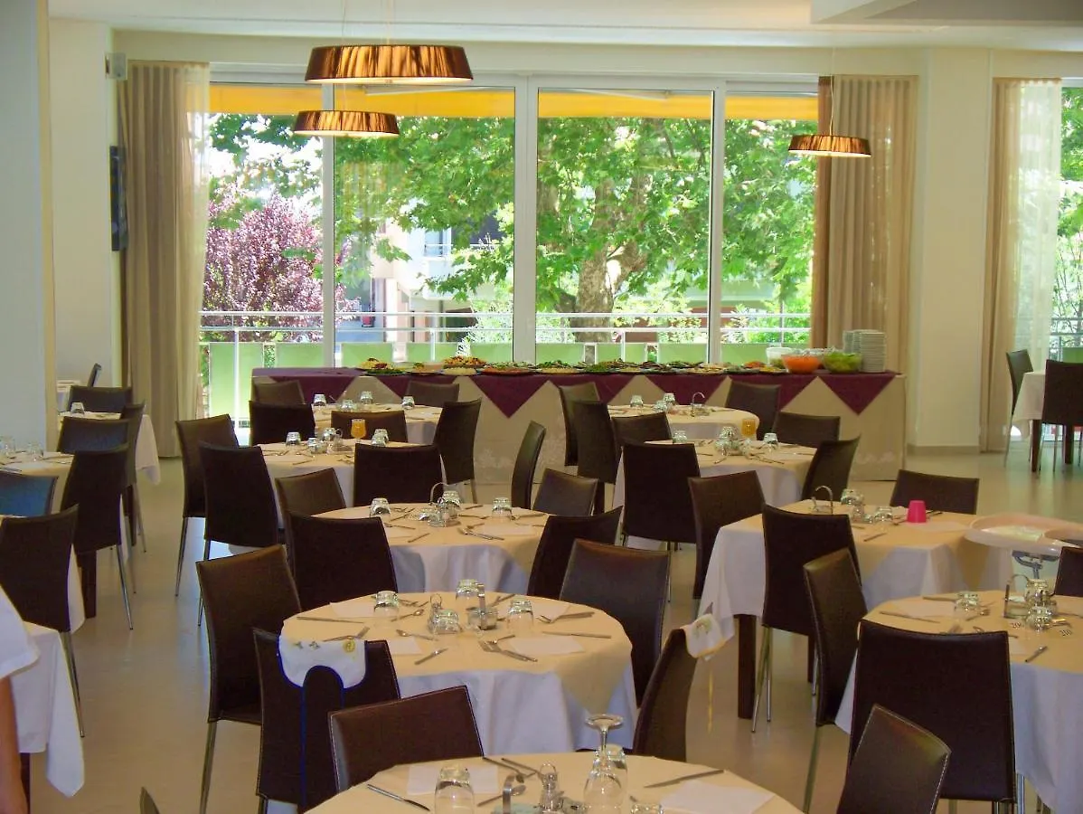 ***  Hotel Duca di Kent Cesenatico Italië